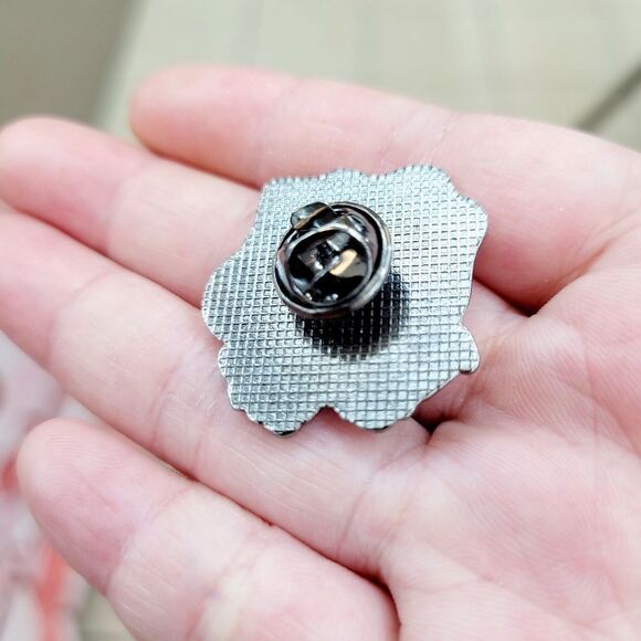 2/$20 Brand New SpongeBob SquarePants Pin Brooch - Picture 2 of 3